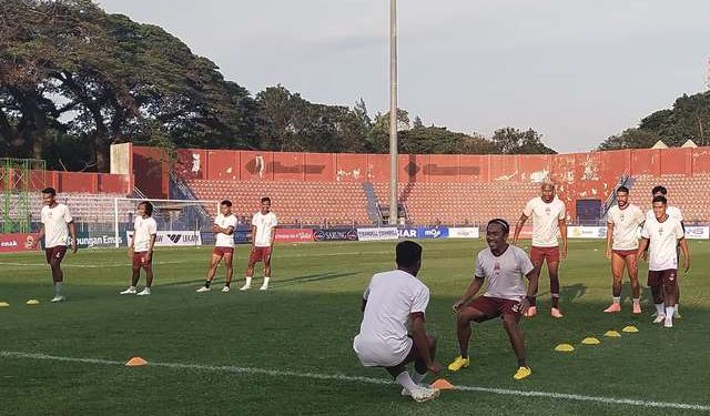 Anak asuh Bejo Sugiantoro ditargetkan raih tiga poin (Sigit Cahya Setyawan)