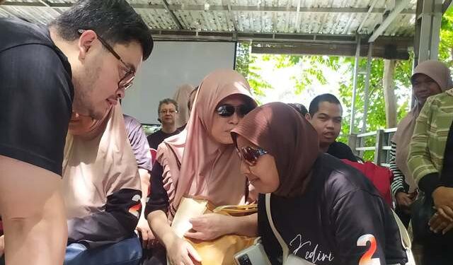 Bentuk perhatian Mas Dhito (Muhamad Dastian Yusuf)