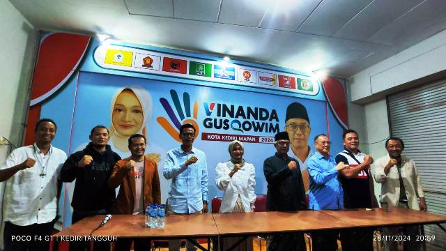 Saat pers conference di Posko Kemenangan Mapan (Nanang Priyo Basuki)