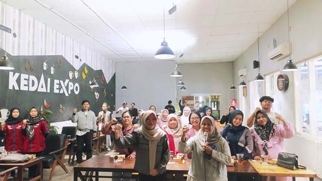Kegiatan sosialisasi Pilkada Serentak dihadiri Komisioner KPU Kota Kediri, Icha (Muhamad Dastian Yusuf)