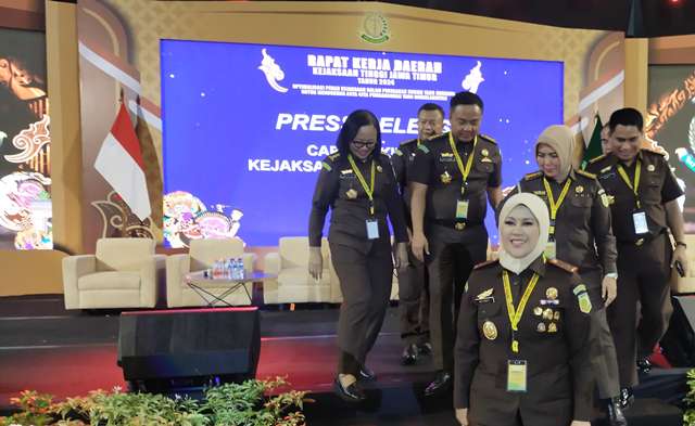 Inilah Capaian Luar Biasa Selama Tahun 2024, Kejaksaan Tinggi Jawa Timur Dipimpin Mia Amiati Inilah Capaian Luar Biasa Selama Tahun 2024, Kejaksaan Tinggi Jawa Timur Dipimpin Mia Amiati