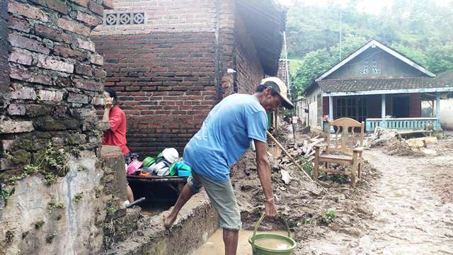 Suasana di Desa Tiron Banyakan (Sigit Cahya Setyawan)