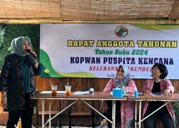 Andayani Nurhidayati saat hadiri rapat tahunan (Kintan Kinari Astuti)