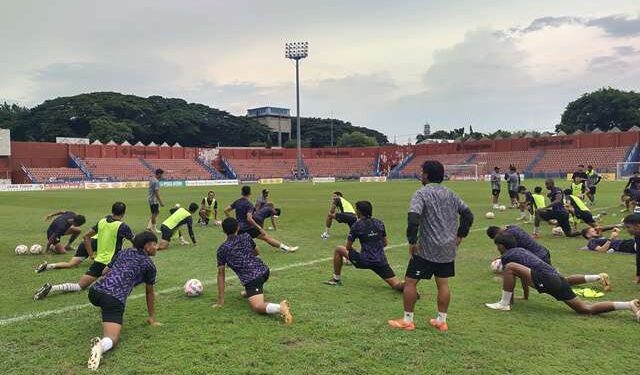 Latihan terakhir jelang melawat ke Ternate (Sigit Cahya Setyawan)
