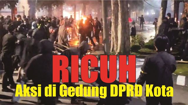 Seruan Aksi di Gedung DPRD Kota Kediri Berakhir Ricuh, Puluhan Orang Diamankan Seruan Aksi di Gedung DPRD Kota Kediri Berakhir Ricuh, Puluhan Orang Diamankan