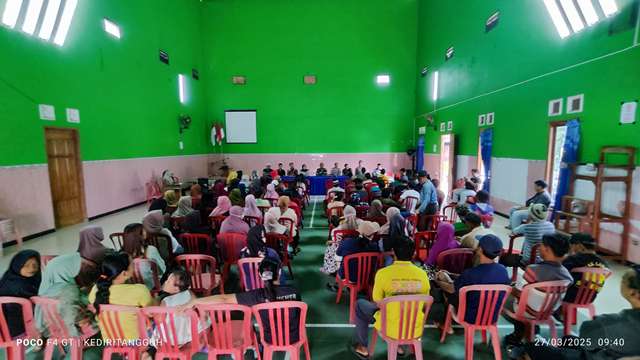 Warga Desa Tiron Pertanyakan Ijin Dokumen Tambang Selo Mandiri serta Ijin Hastari Buang Limbah