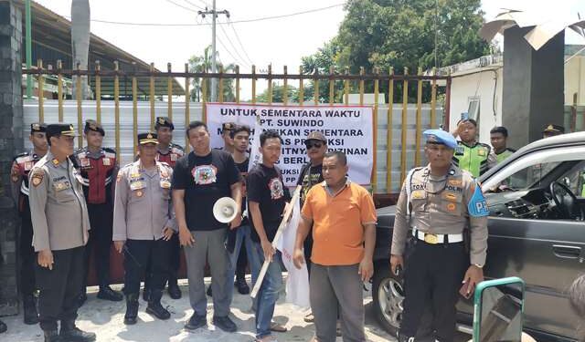 Perwakilan MPC SAPMA Pemuda Pancasila mendatangi PT. Suwindo (Sigit Cahya Setyawan)