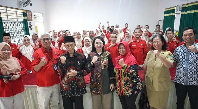 Mbak Cicha Perjuangkan Kesejahteraan Guru SMA Dharma Wanita Rencana Integrasi ke Sekolah Rakyat