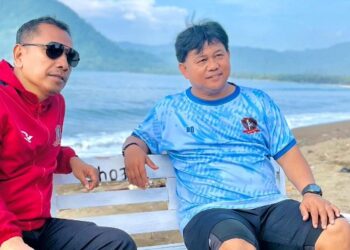 CEO Inter Kediri Tomi Ari Wibowo dan Coach Budiardjo Thalib (istimewa)