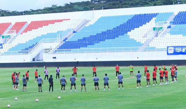 gelar doa bersama jelang latihan resmi (persik)