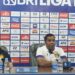Coach Divaldo Alves bersama pemain Ramiro Fergonzi usai pertandingan (Sigit Cahya Setyawan)