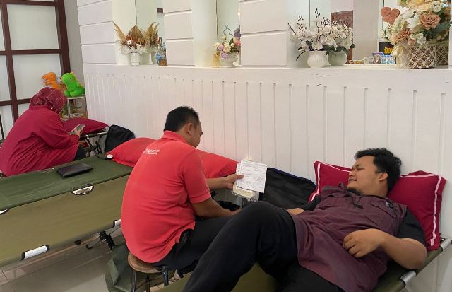 Gelar Donor Hidup Kali Ketiga, Dinoos Cafe Tawarkan Gaya Hidup Sehat
