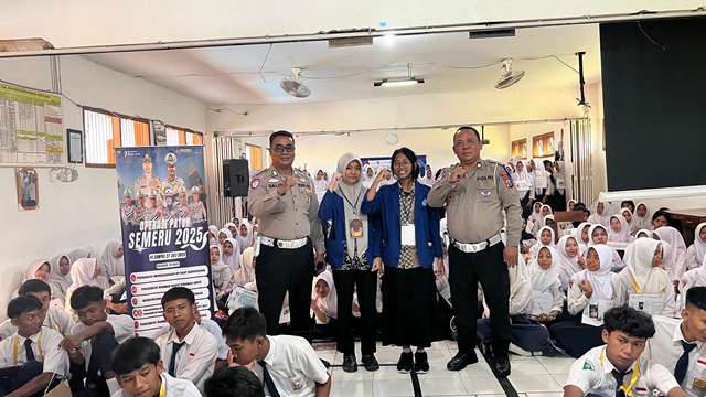 Satlantas Polres Kediri Edukasi Keselamatan Berlalulintas