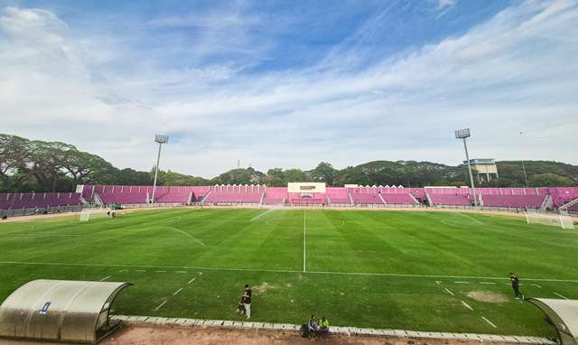 Jelang Laga Pra-Musim dan Launching Tim, Manajemen Persik Kediri Ajak Suporter Jaga Kondusifitas Stadion Brawijaya Jelang Laga Pra-Musim dan Launching Tim, Manajemen Persik Kediri Ajak Suporter Jaga Kondusifitas Stadion Brawijaya