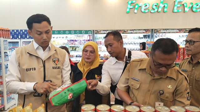 Beras Premium di Kediri Ditemukan Berkutu, Polisi Turun Tangan