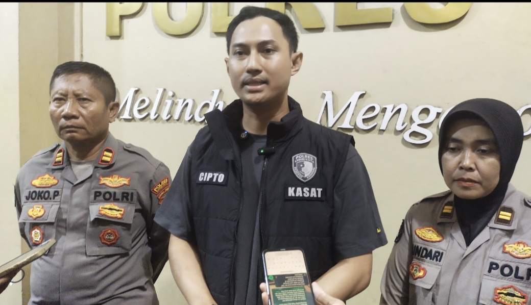 Inilqh Kronologis  Tragedi Miras di AR KTR Karaoke Kediri. Kasat Reskrim : Satu Tewas, Dua Dirawat Intensif