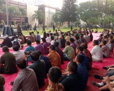 Ratusan Warga Kediri Hadiri Doa Bersama, Mas Dhito Tegaskan Pemulihan dan Aturan Jam Malam Pelajar