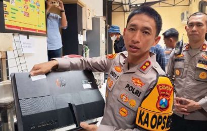 Polres Kediri Kota Tahan 24 Orang, Masih Buru Aktor Intelektual di Balik Kerusuhan Polres Kediri Kota Tahan 24 Orang, Masih Buru Aktor Intelektual di Balik Kerusuhan