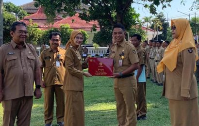 Ratusan ASN Kota Kediri Terima Kenaikan Pangkat dan Satyalancana, Momentum Perkuat Komitmen Pelayanan Publik Ratusan ASN Kota Kediri Terima Kenaikan Pangkat dan Satyalancana, Momentum Perkuat Komitmen Pelayanan Publik