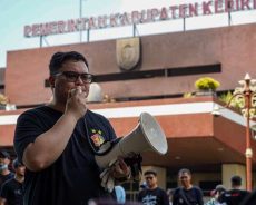 Bupati Kediri Ultimatum Penjarah: Kembalikan Barang Hingga Sabtu, Jika Tidak Siap Diproses Hukum