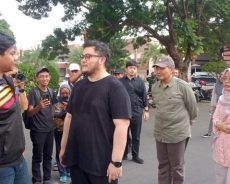 Pasca Kericuhan, Bupati Kediri Ajak Warga Gotong Royong Pemulihan