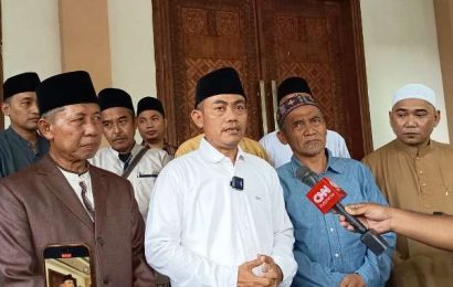 Tagar #BoikotTrans7!!! Pihak Ponpes Lirboyo Minta Chairul Tanjung Minta Maaf Langsung ke Mbah Kyai Anwar Tagar #BoikotTrans7!!! Pihak Ponpes Lirboyo Minta Chairul Tanjung Minta Maaf Langsung ke Mbah Kyai Anwar