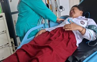 Telah Tiga Hari Polisi Buru Honda HRV Warna Putih Diduga Terlibat Tabrak Lari di Depan SDN 1 Pojok Kota Kediri: Korban Tulang Bahu Patah, Mobil Kabur Tanpa Tanggung Jawab