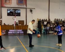Semangat Muda di Lapangan: Mbak Dina Cup 2025 Nyalakan Cahaya Basket di Kediri Semangat Muda di Lapangan: Mbak Dina Cup 2025 Nyalakan Cahaya Basket di Kediri