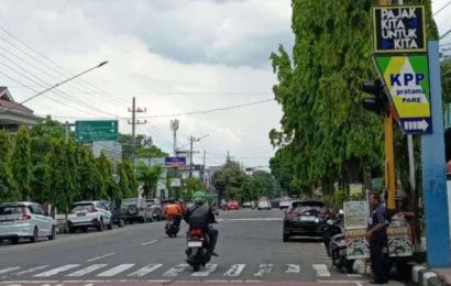 Meski Ada Operasi Zebra, Masih Ditemukan Parkir Liar Termasuk di Kawasan Mako Polres Kediri Kota