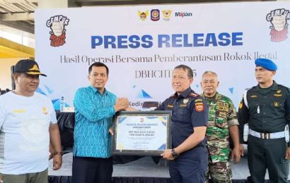 Peredaran Rokok Ilegal di Kota Kediri Anjlok Tajam, Bukti Kolaborasi Aparat dan Warga Beri Hasil Nyata Peredaran Rokok Ilegal di Kota Kediri Anjlok Tajam, Bukti Kolaborasi Aparat dan Warga Beri Hasil Nyata