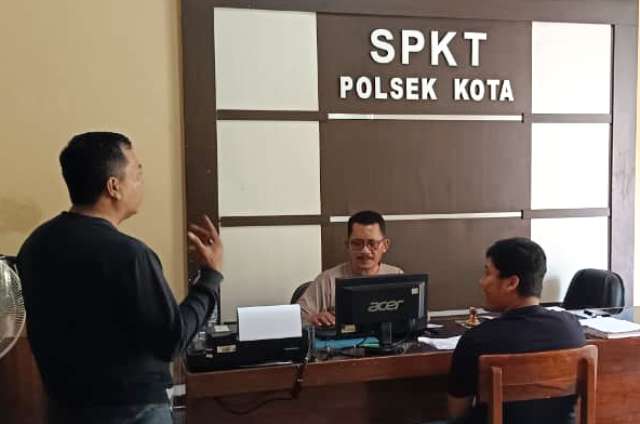 Aksi Pencopetan Warnai Meriahnya Acara “Ayo Rangkulan Maneh” di Kediri, Belasan Warga Jadi Korban Aksi Pencopetan Warnai Meriahnya Acara “Ayo Rangkulan Maneh” di Kediri, Belasan Warga Jadi Korban