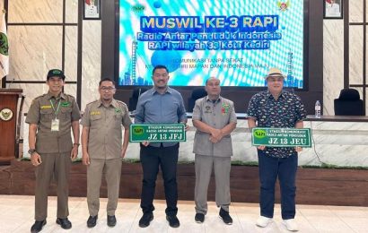 Gianto Kembali Pimpin RAPI Kota Kediri, Kadisbudparpora dan Anggota Dewan Resmi Bergabung, Simbol Soliditas dan Sinergi Kian Menguat Gianto Kembali Pimpin RAPI Kota Kediri, Kadisbudparpora dan Anggota Dewan Resmi Bergabung, Simbol Soliditas dan Sinergi Kian Menguat