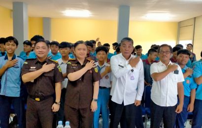 Dari Bangku Sekolah Untuk Indonesia : Pemkot Kediri Nyalakan Misi Kebangsaan Dari Bangku Sekolah Untuk Indonesia : Pemkot Kediri Nyalakan Misi Kebangsaan