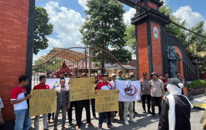 Aksi Damai Peternak di Kediri: Saat Suara Rakyat Bergema, Negara Tak Kunjung Hadir