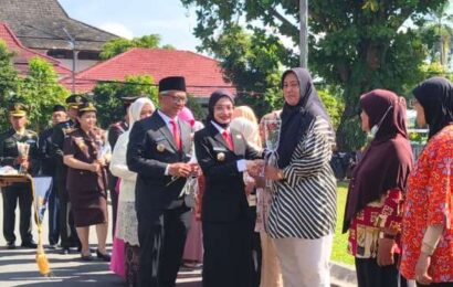 Ketangguhan Perempuan Fondasi Indonesia Emas, Sosok Ibu Bagaikan Pilar Penjaga Bangsa Ketangguhan Perempuan Fondasi Indonesia Emas, Sosok Ibu Bagaikan Pilar Penjaga Bangsa