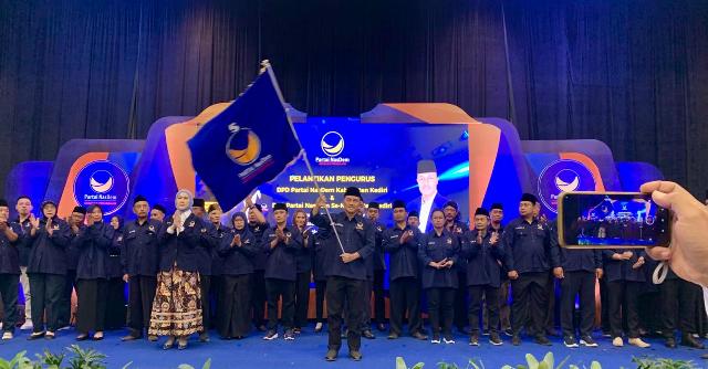 Usai Pelantikan ke Pergerakan: Strategi Baru NasDem Kabupaten Kediri Target Enam Kursi Usai Pelantikan ke Pergerakan: Strategi Baru NasDem Kabupaten Kediri Target Enam Kursi