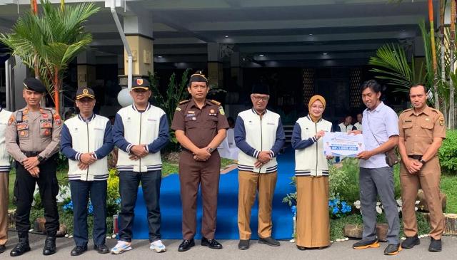 BLT Cukai 2025 Cair! Bantuan untuk Buruh, Lansia, hingga Anak Yatim