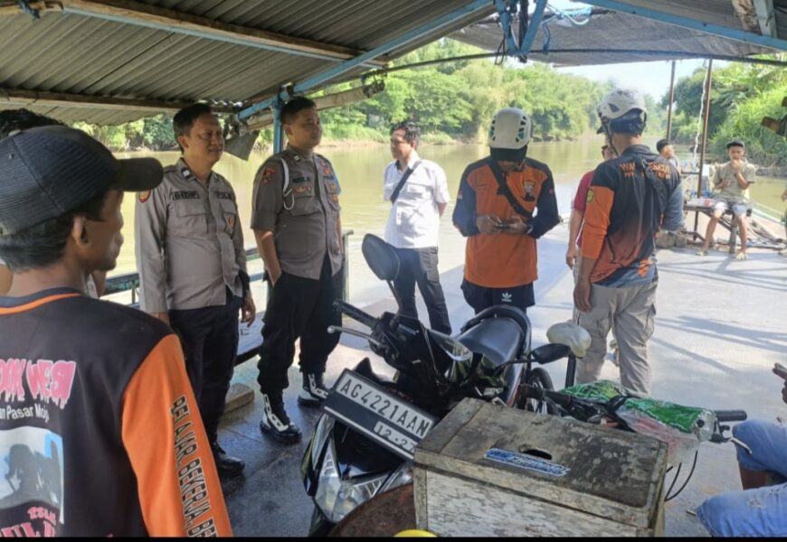 Terpikat Besangan Ikan, Pekerja Tambangan Hanyut Ditelan Sungai Brantas Terpikat Besangan Ikan, Pekerja Tambangan Hanyut Ditelan Sungai Brantas
