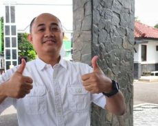 Suasana Akrab Ngopi Pagi Bareng Media Warnai Pamit Kasi Intelijen Kejari Kabupaten Kediri Suasana Akrab Ngopi Pagi Bareng Media Warnai Pamit Kasi Intelijen Kejari Kabupaten Kediri