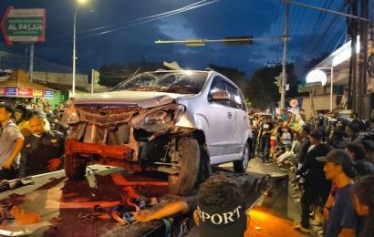 Kecelakaan Beruntun di Simpang Empat Muning Lirboyo Diduga Rem Blong, Sopir Bus Nyaris Dihajar Massa