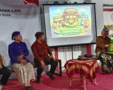 Pengurus LKK Ngadirejo Dikukuhkan, Sukseskan Program Digitalisasi Makam hingga Ekonomi Kreatif Pengurus LKK Ngadirejo Dikukuhkan, Sukseskan Program Digitalisasi Makam hingga Ekonomi Kreatif