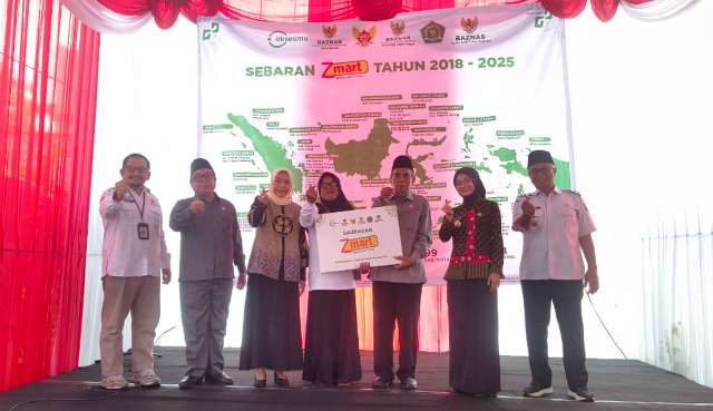 BAZNAS dan Pemkot Kediri Dorong Kemandirian Ekonomi Lewat Program Z-Mart BAZNAS dan Pemkot Kediri Dorong Kemandirian Ekonomi Lewat Program Z-Mart