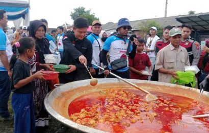 Masak Besar Bareng Bobon Santoso, Jantra Grup Indonesia Berbagi Ribuan Porsi untuk Warga Kediri Masak Besar Bareng Bobon Santoso, Jantra Grup Indonesia Berbagi Ribuan Porsi untuk Warga Kediri