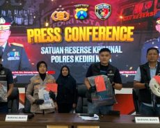 Kurang dari 24 Jam, Polisi Ringkus Pelaku Begal Payudara yang Beraksi di 19 Titik di Kediri Kurang dari 24 Jam, Polisi Ringkus Pelaku Begal Payudara yang Beraksi di 19 Titik di Kediri