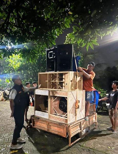 Kejar-kejaran Jelang Sahur, Polisi Amankan Puluhan Pemuda dan Sound System Berisik