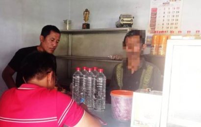 Operasi Pekat Semeru 2026, Polsek Pare Sita Lima Botol Miras Ilegal Operasi Pekat Semeru 2026, Polsek Pare Sita Lima Botol Miras Ilegal