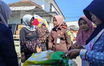 Jelang Idul Fitri, Kejaksaan Negeri Kabupaten Kediri Gelar Sembako Murah