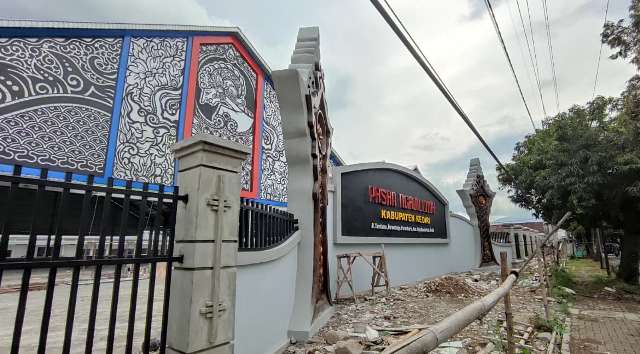 Belum Beroperasi namun Pasar Ngadiluwih Hasilkan PAD, Kontraktor Bayar Denda Capai 1,3 miliar