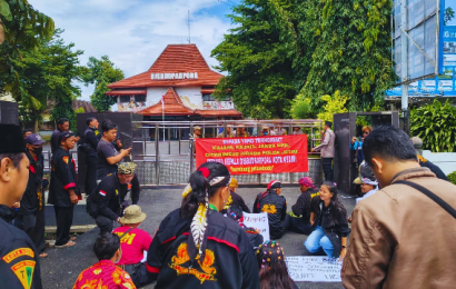 Seniman Jaranan di Kota Kediri Turun Jalan, Desak Kinerja Kepala Disbudparpora Dievaluasi