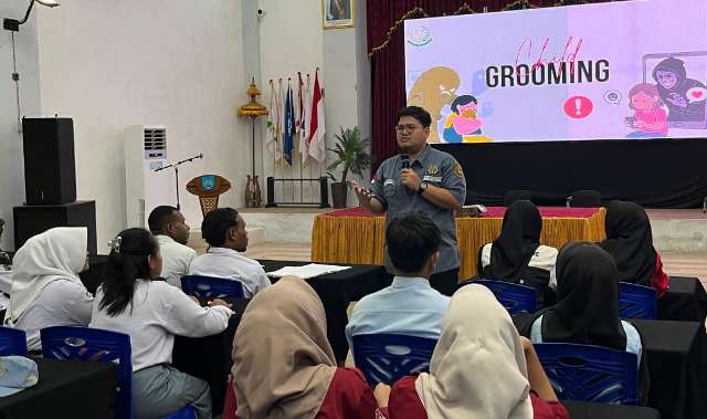 Bentengi Generasi Muda, Kejari Kabupaten Kediri Sosialisasikan Ancaman Hukum di SMK Canda Bhirawa Pare